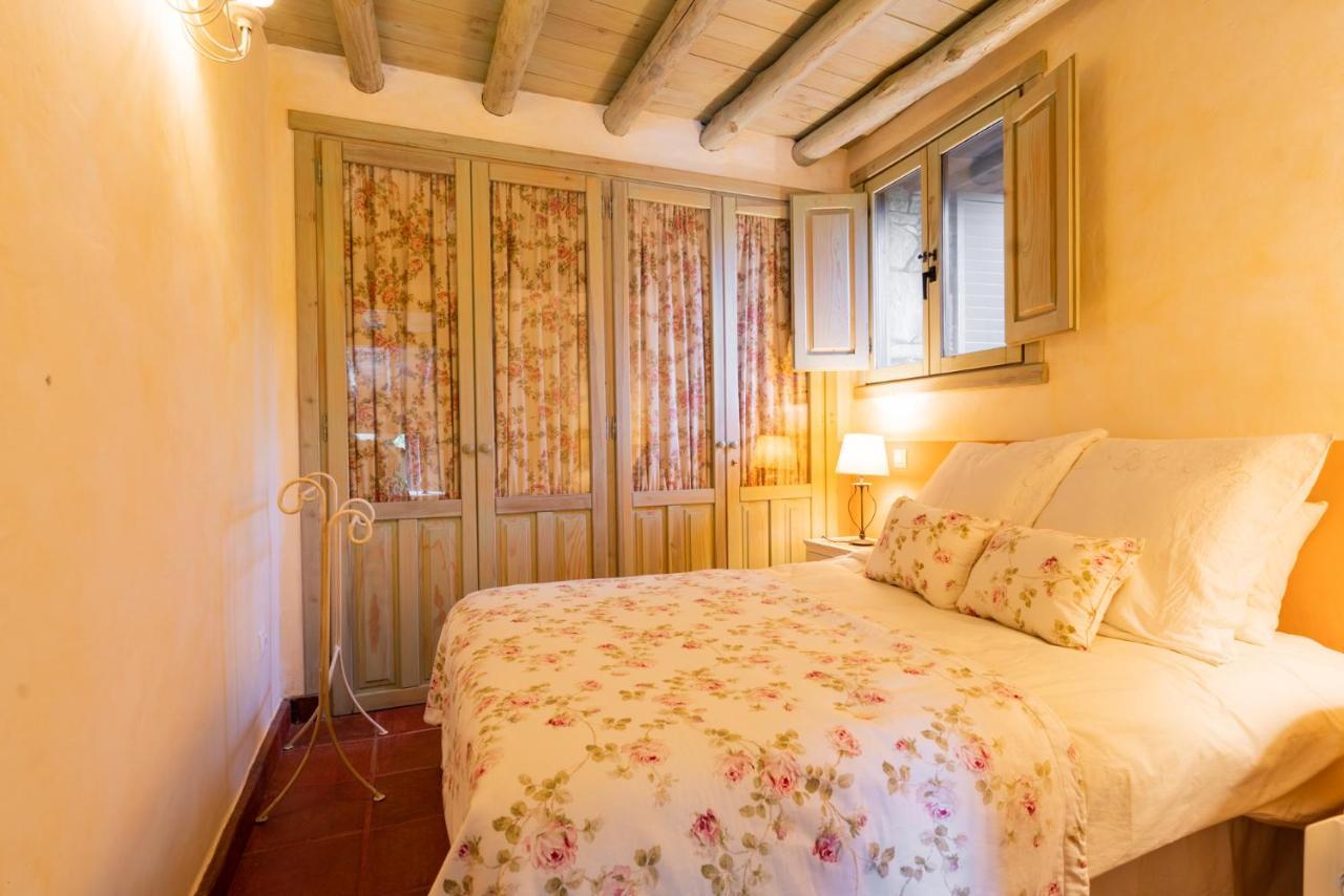 Posada Real La Casa De Arriba Navarredonda de Gredos Kültér fotó