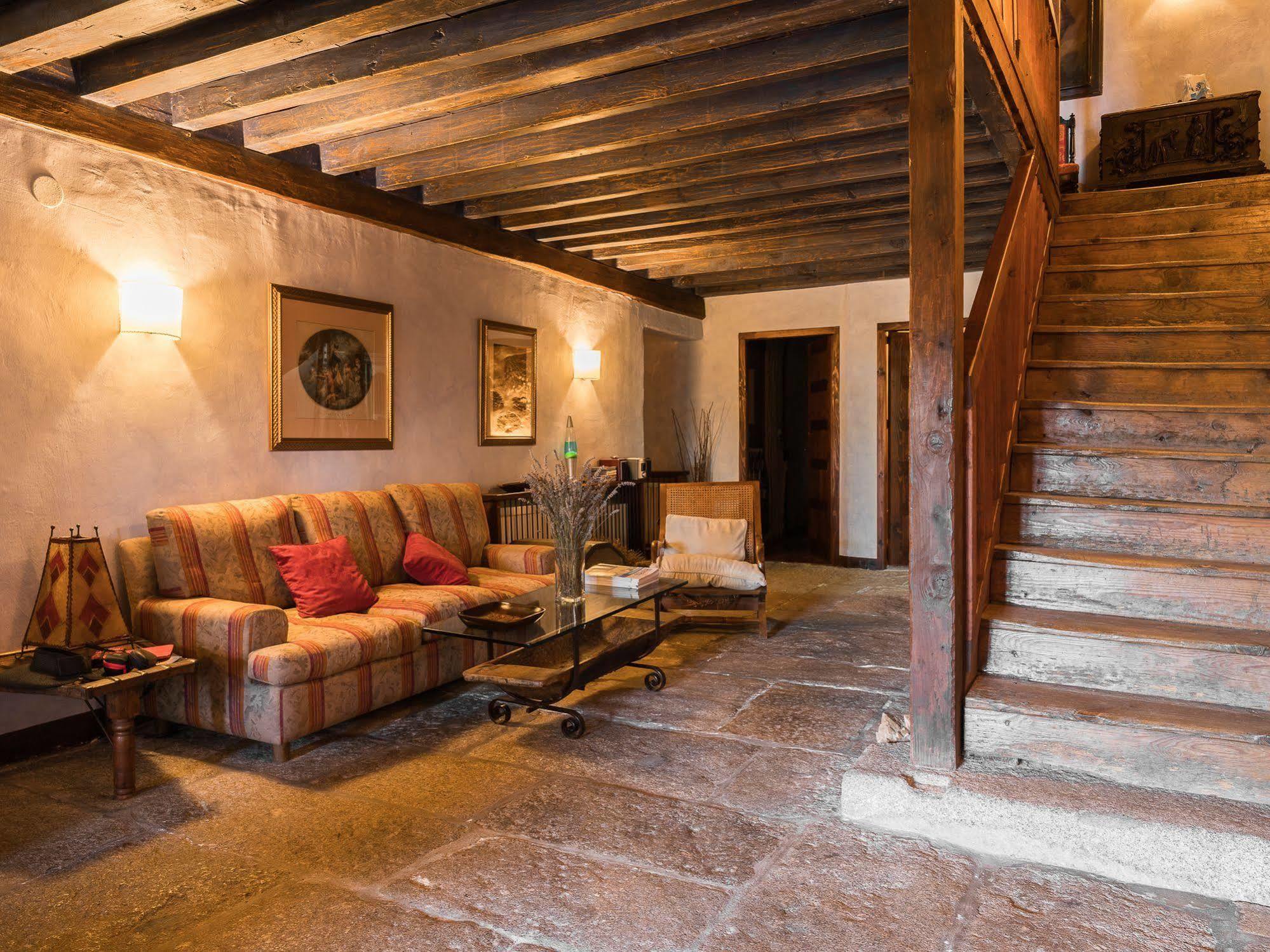 Posada Real La Casa De Arriba Navarredonda de Gredos Kültér fotó