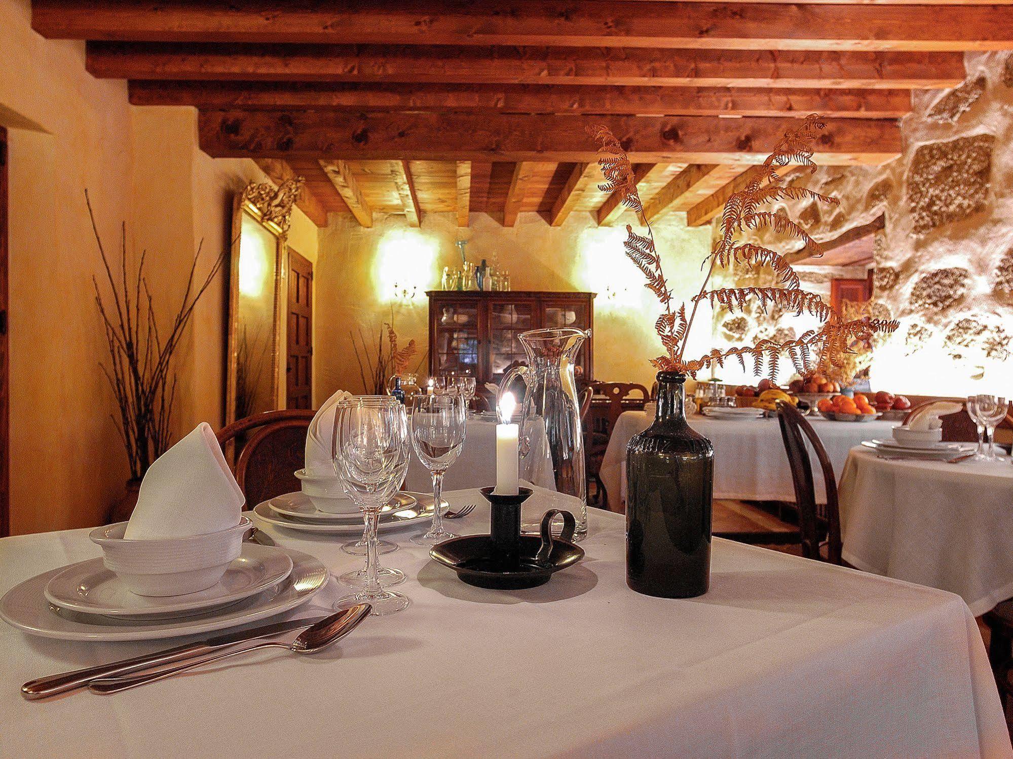 Posada Real La Casa De Arriba Navarredonda de Gredos Kültér fotó