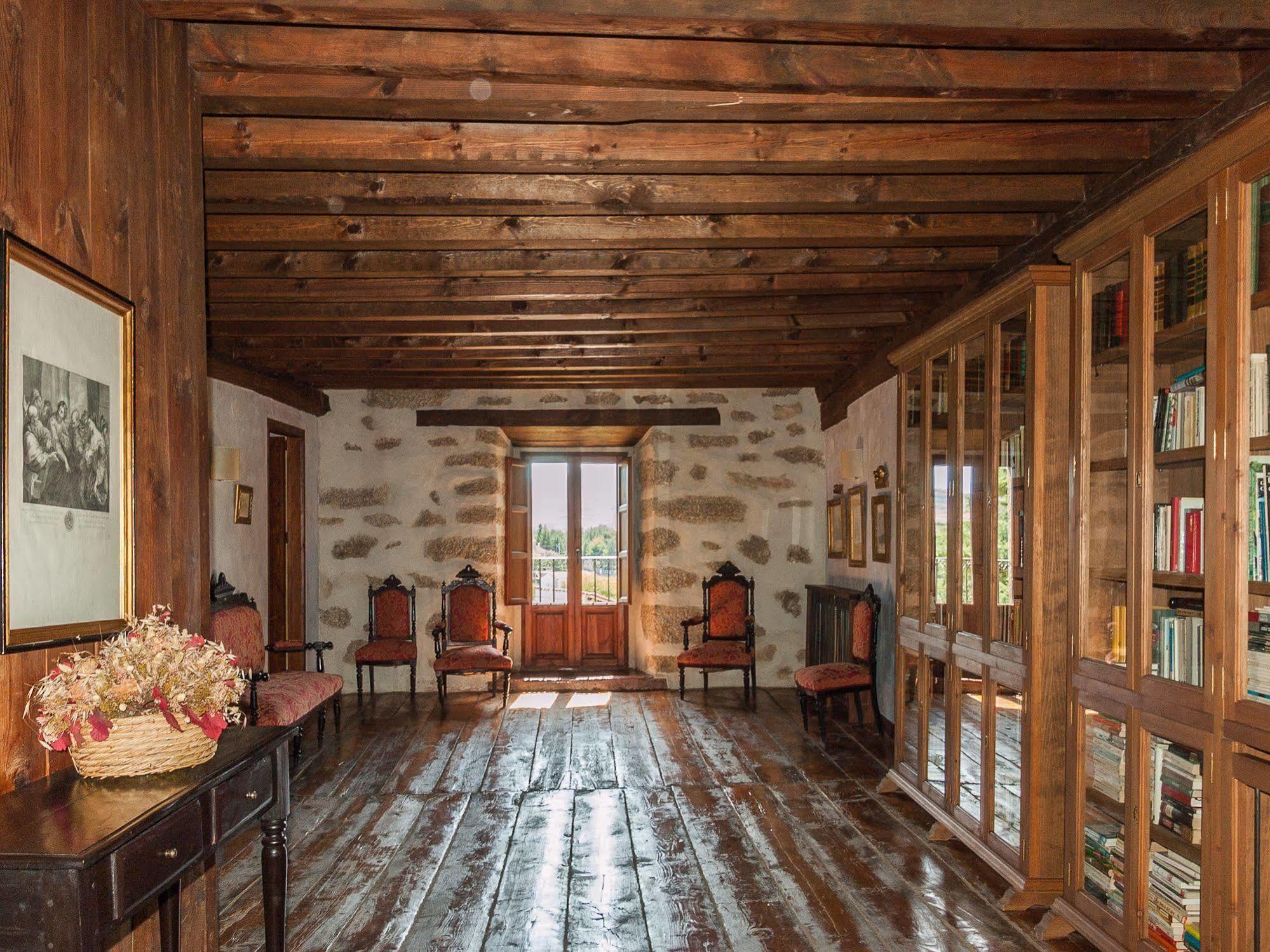 Posada Real La Casa De Arriba Navarredonda de Gredos Kültér fotó